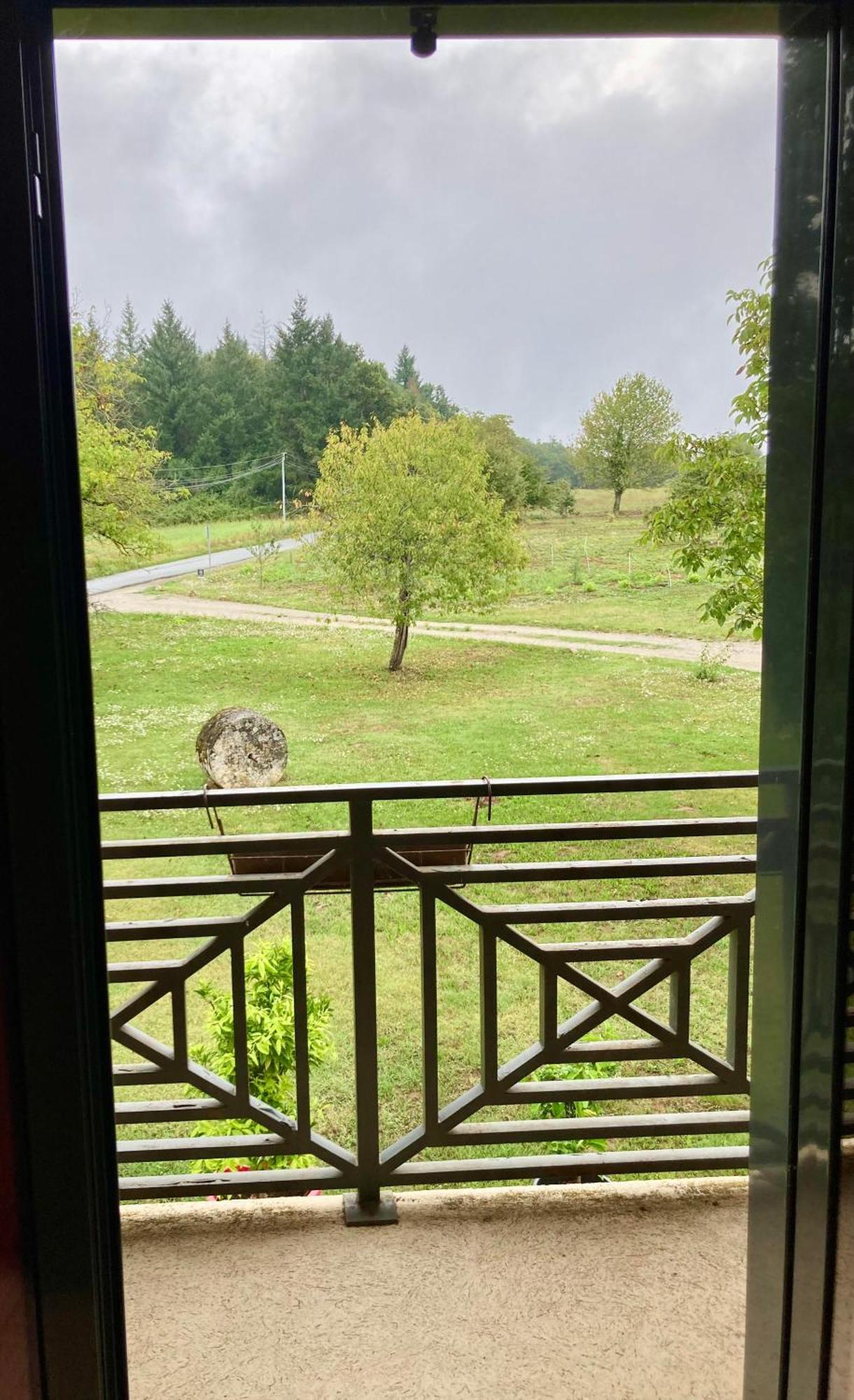 La Ferme De Maraval Bed & Breakfast Cenac-et-Saint-Julien Bagian luar foto